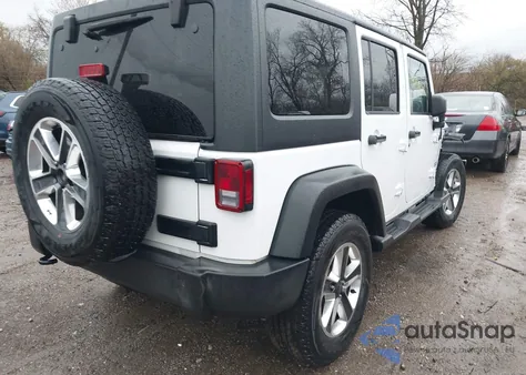 2016 Jeep Wrangler Unlimited Sport z USA, uszkodzony, nr VIN 1C4BJWDG5GL347865